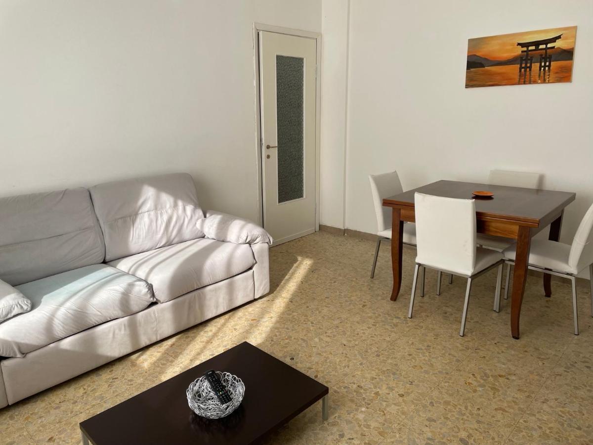 Manubella Appartamento 5 Vani Con Giardino La Spezia Buitenkant foto