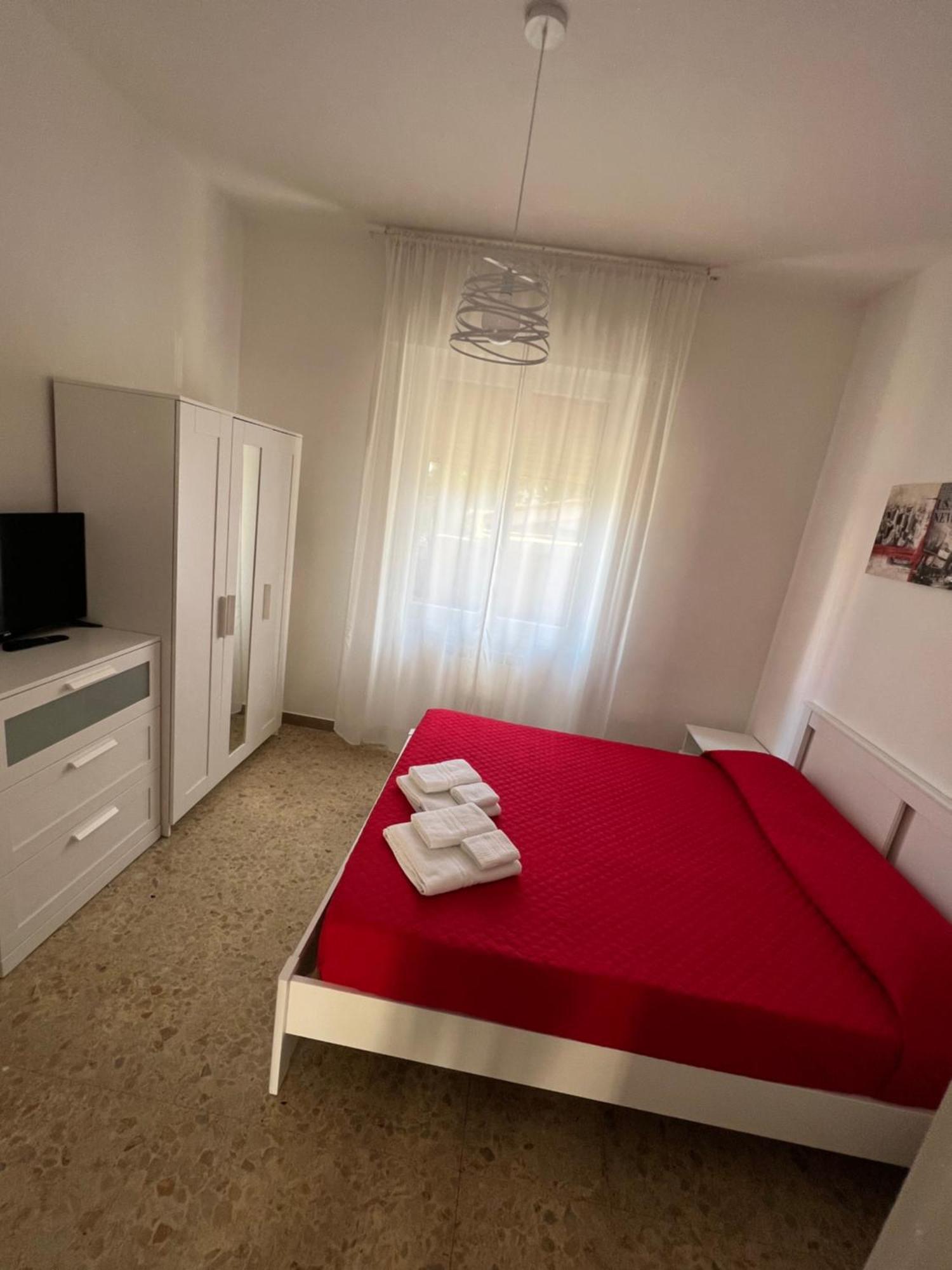 Manubella Appartamento 5 Vani Con Giardino La Spezia Buitenkant foto